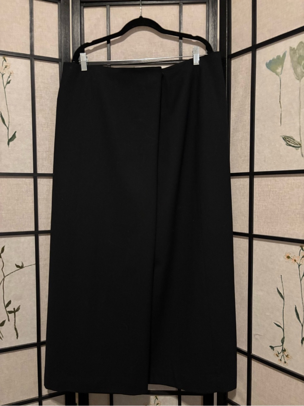 Eddie Bauer 100% Wool Black Skirt - Faux Wrap Design